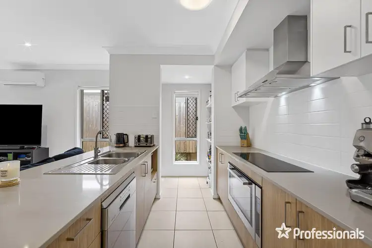 Third view of Homely house listing, 4 Finch Circuit, Flagstone QLD 4280