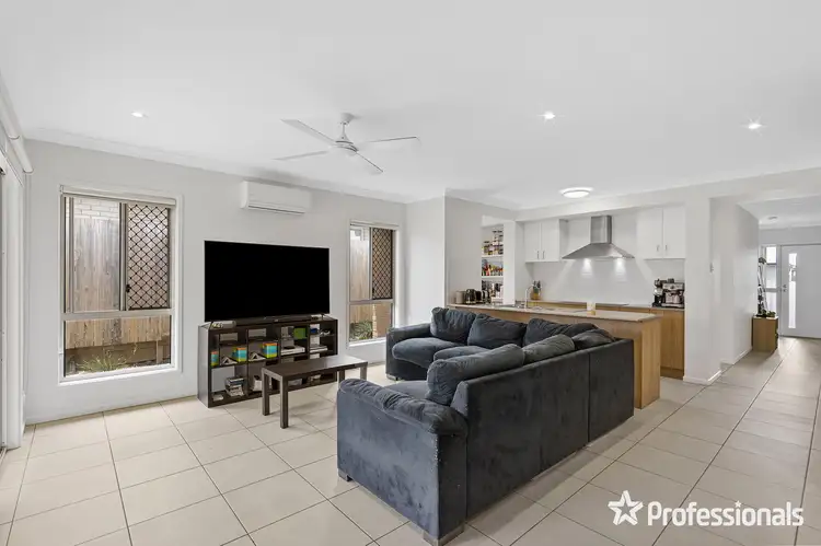 Fifth view of Homely house listing, 4 Finch Circuit, Flagstone QLD 4280