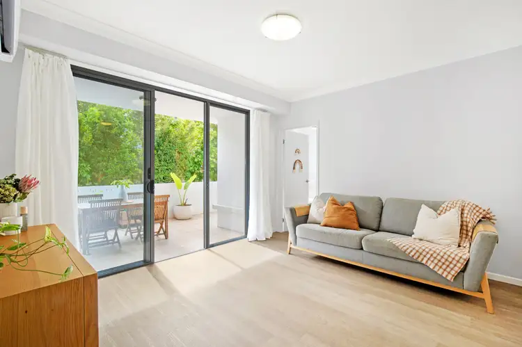 3/2254 Gold Coast Highway, Mermaid Beach QLD 4218