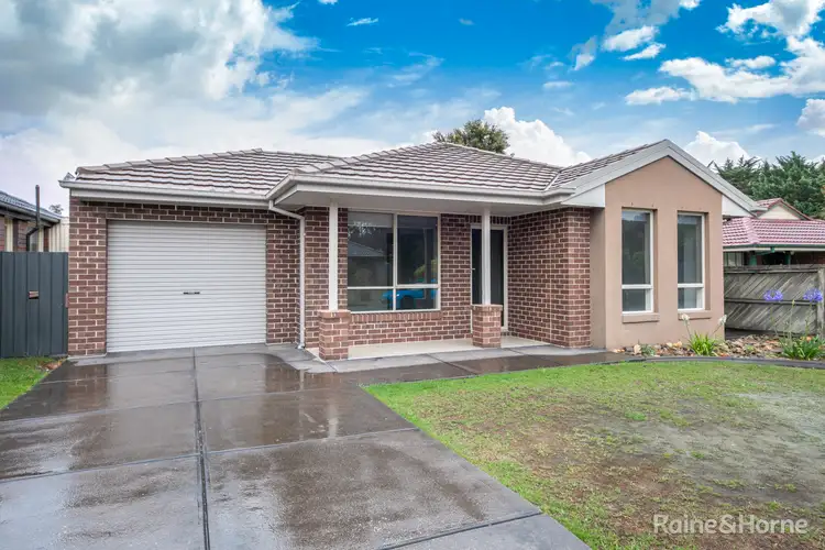 1 Carnarvon Court