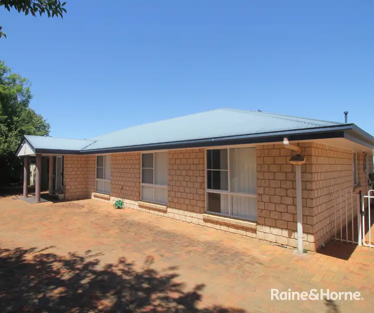 28 Moore Street, Kingaroy QLD 4610