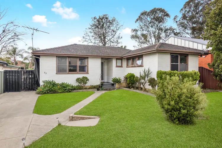 53 Lincoln Drive, Cambridge Park NSW 2747