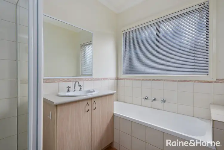 Seventh view of Homely house listing, 4 Pleasant View Court, Gisborne VIC 3437