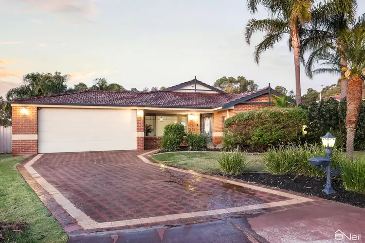 12 Malbec Place, Mount Nasura WA 6112