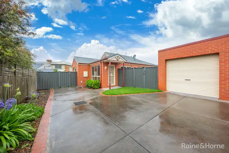 3/9 Highlands Court, Sunbury VIC 3429