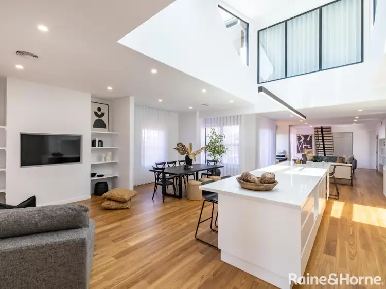 106 Hope Street, Bathurst NSW 2795