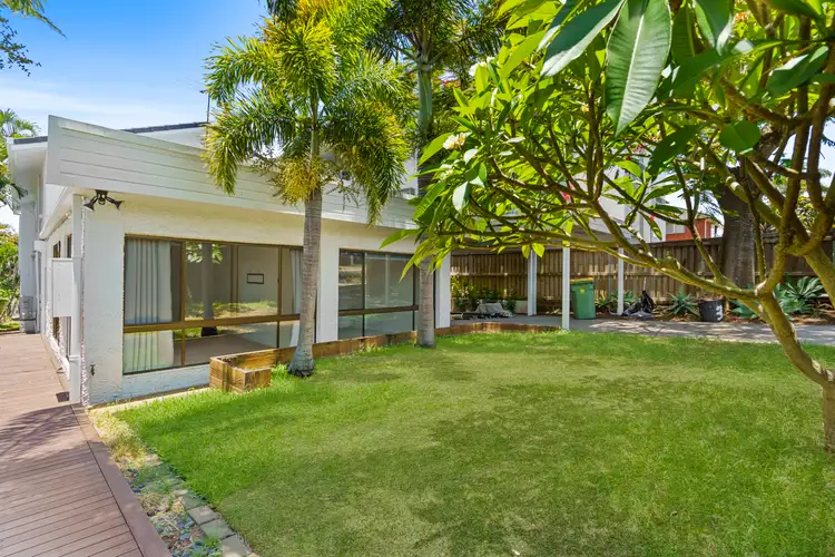 345 Main Road, Wellington Point QLD 4160
