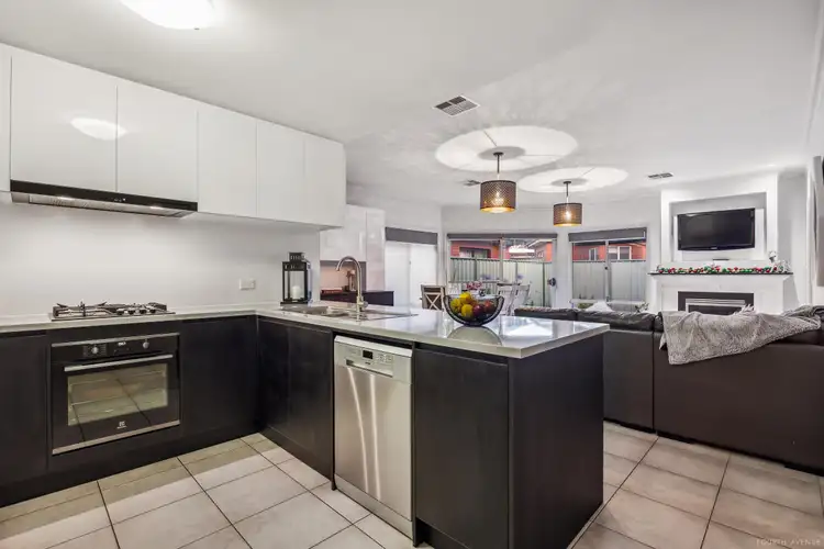 Sixth view of Homely house listing, 5 Pillie Crescent, Mawson Lakes SA 5095