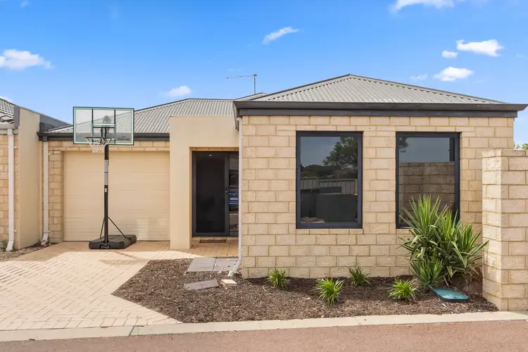 1/1 Cottonwood Drive, Baldivis WA 6171