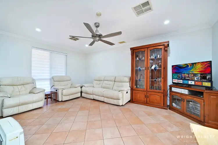 Sixth view of Homely house listing, 2 Macaulay Avenue, Duncraig WA 6023