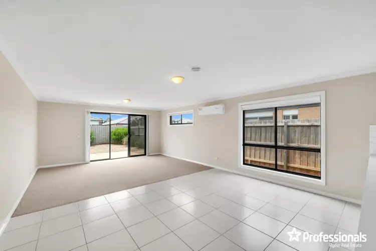 Sixth view of Homely house listing, 10 Bindley Crescent, Weir Views VIC 3338