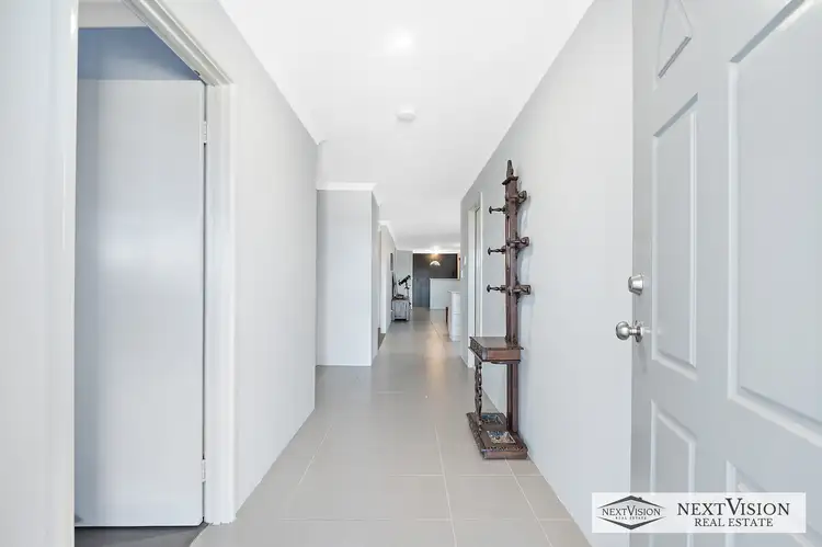 Second view of Homely house listing, 20 Gicha Close, Lake Coogee WA 6166
