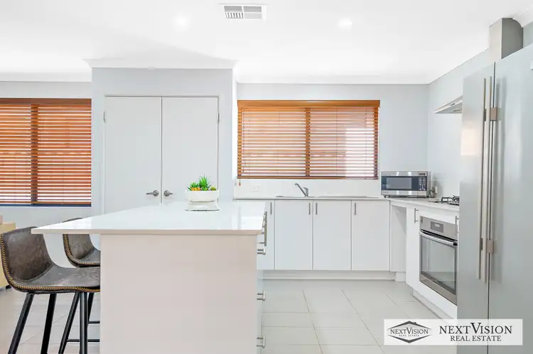 Fifth view of Homely house listing, 20 Gicha Close, Lake Coogee WA 6166