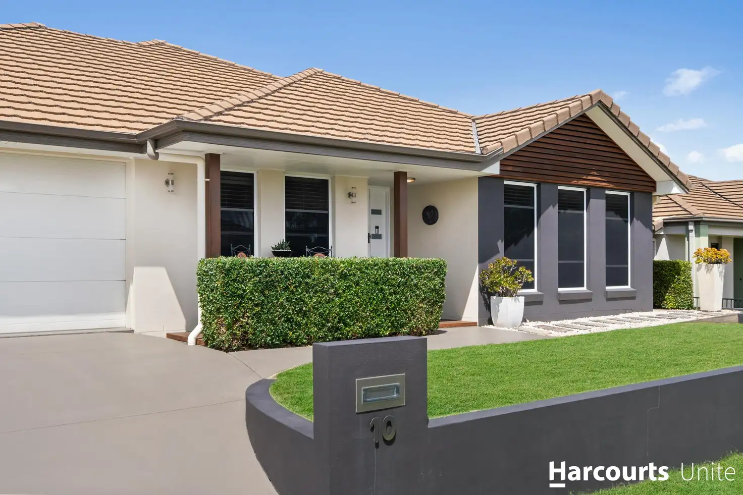 Main view of Homely house listing, 10 Baybreeze Crescent, Murrumba Downs QLD 4503