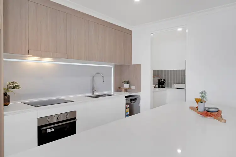 Seventh view of Homely house listing, 13 Oscadia Way, Parkhurst QLD 4702