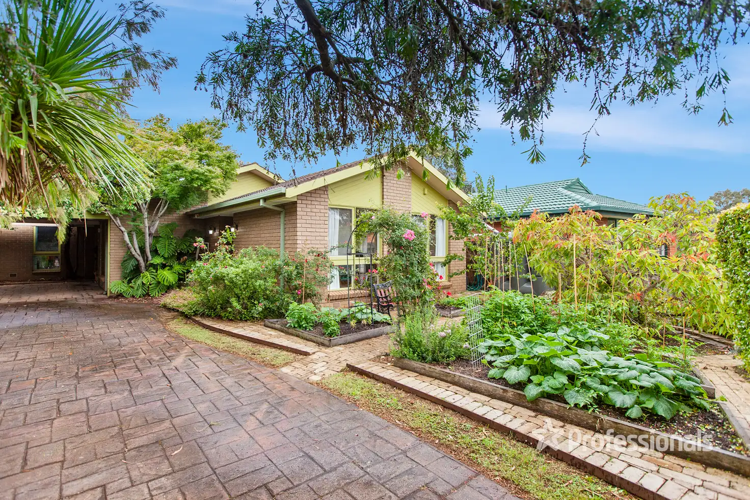 Main view of Homely house listing, 4 Allandale Court, Werribee VIC 3030