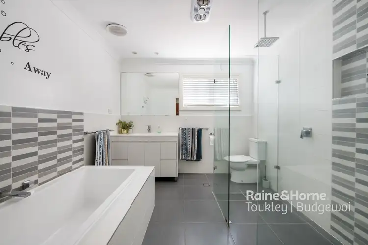 Fifth view of Homely house listing, 3 St James Avenue, Berkeley Vale NSW 2261