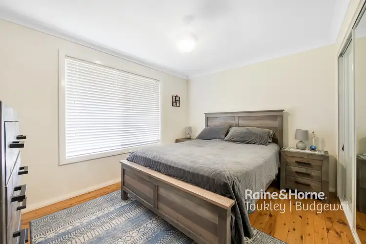Sixth view of Homely house listing, 3 St James Avenue, Berkeley Vale NSW 2261