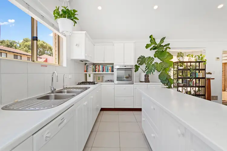 Sixth view of Homely villa listing, 4/31 Preston Point Road, East Fremantle WA 6158