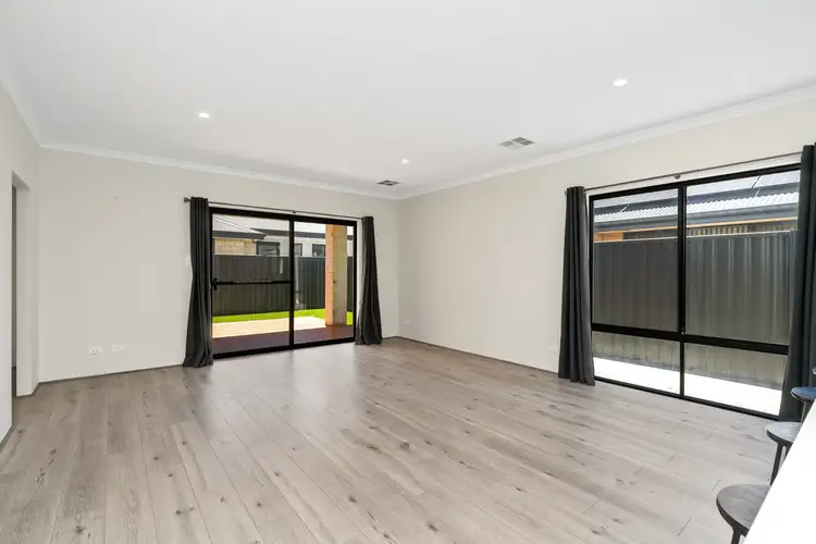 Seventh view of Homely house listing, 34 Amethyst Street, Treeby WA 6164