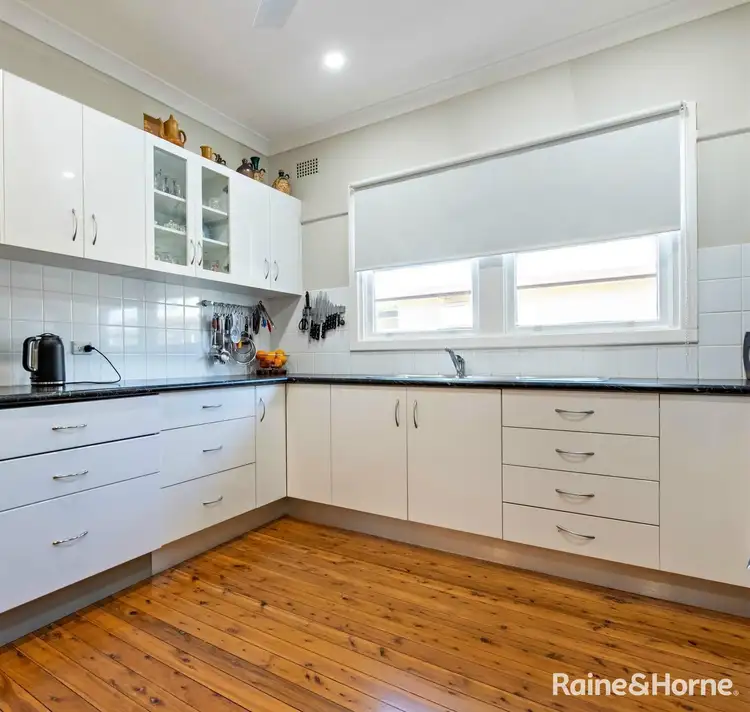 Fifth view of Homely house listing, 109 Swift Street, Wellington NSW 2820