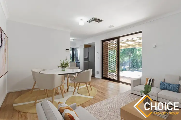 Fourth view of Homely house listing, 8 Madera Place, Lesmurdie WA 6076
