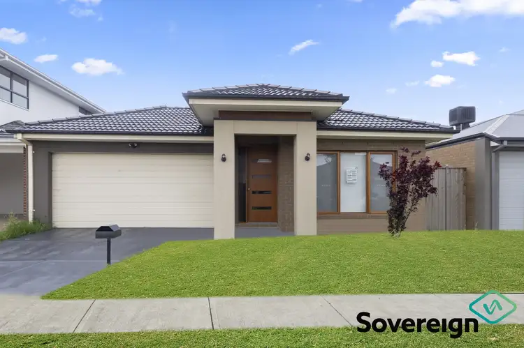 41 Warmbrunn Crescent, Berwick VIC 3806