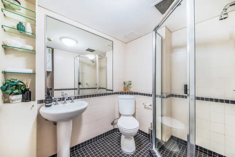 Sixth view of Homely studio listing, 205/2 Macpherson Street, Mosman NSW 2088