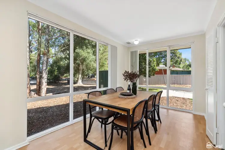 Fifth view of Homely house listing, 4 Taree Place, Roleystone WA 6111