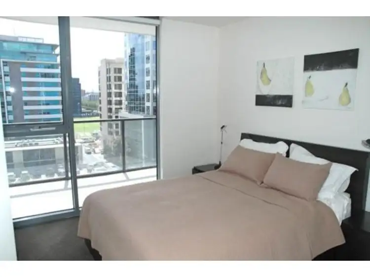 Fifth view of Homely apartment listing, 705/55 Queens Road, Melbourne VIC 3000