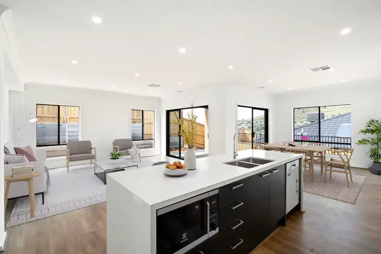 Third view of Homely house listing, 3 Fellview Crescent, Sunbury VIC 3429
