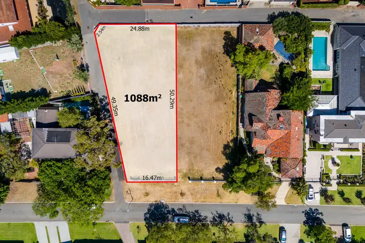 13 Hobbs Ave, Dalkeith WA 6009