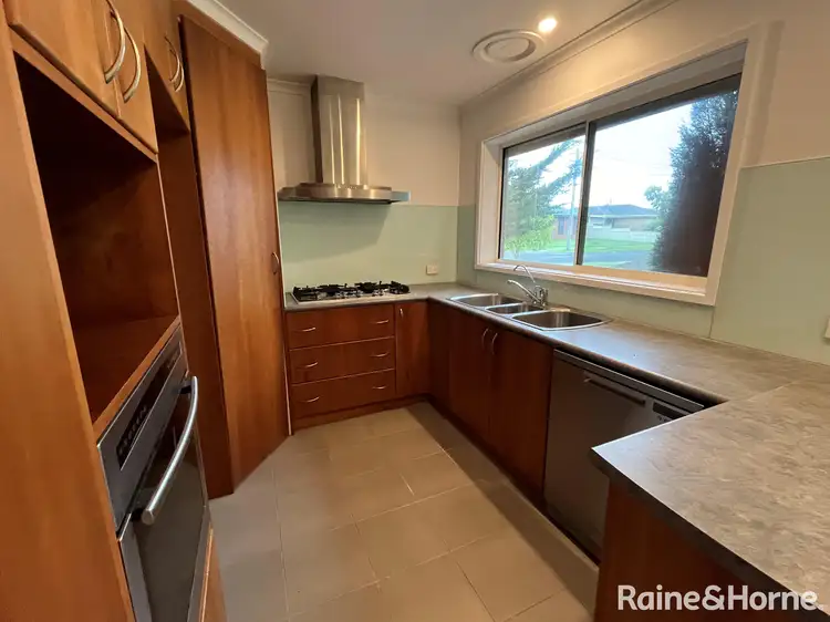 Fifth view of Homely house listing, 11 Shawlands Drive, Tullamarine VIC 3043