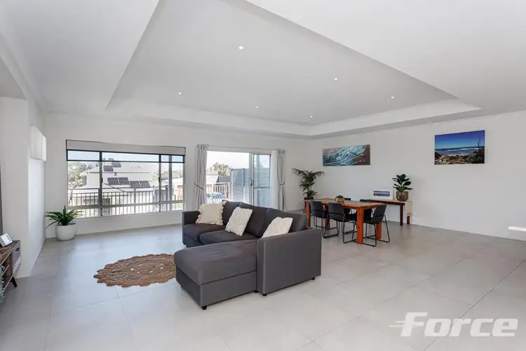 8 Gouldian Circuit, Alkimos WA 6038