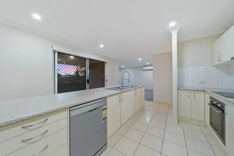 Fifth view of Homely house listing, 2 Newhaven Street, Marsden QLD 4132