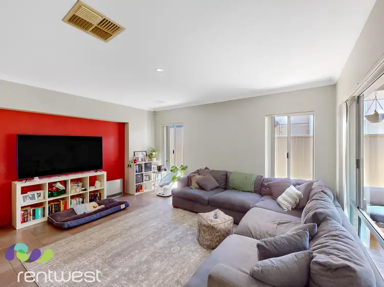 Fifth view of Homely house listing, SOLD 33 Astroloma Drive, Success WA 6164