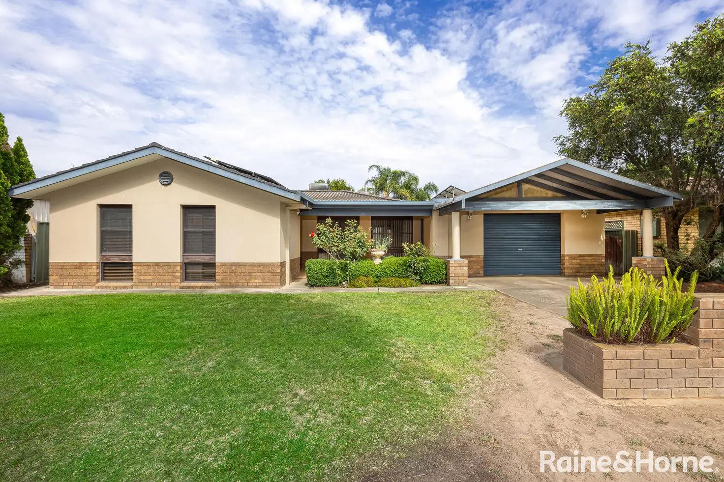 Main view of Homely house listing, 10 Tuross Street, Lake Albert NSW 2650