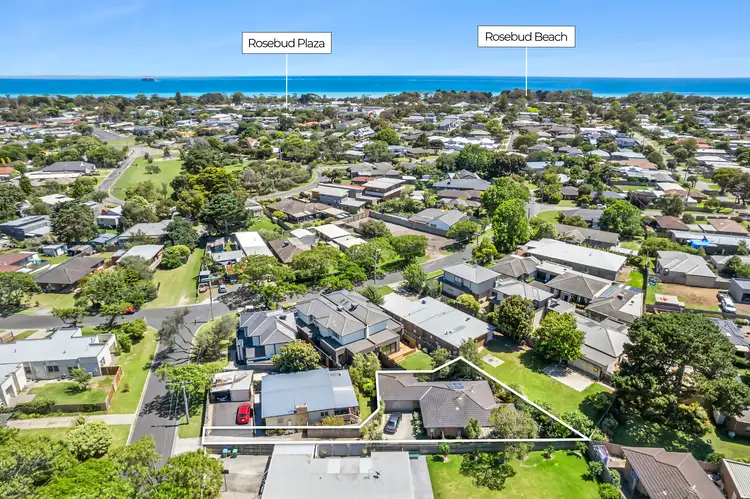 Main view of Homely house listing, 2/3 Koorong Avenue, Rosebud VIC 3939