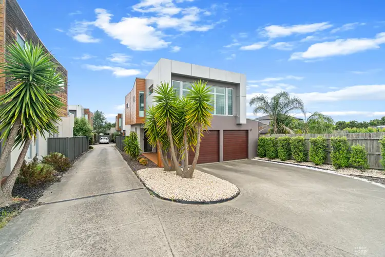 Third view of Homely house listing, 1/100 Cross's Road, Traralgon VIC 3844