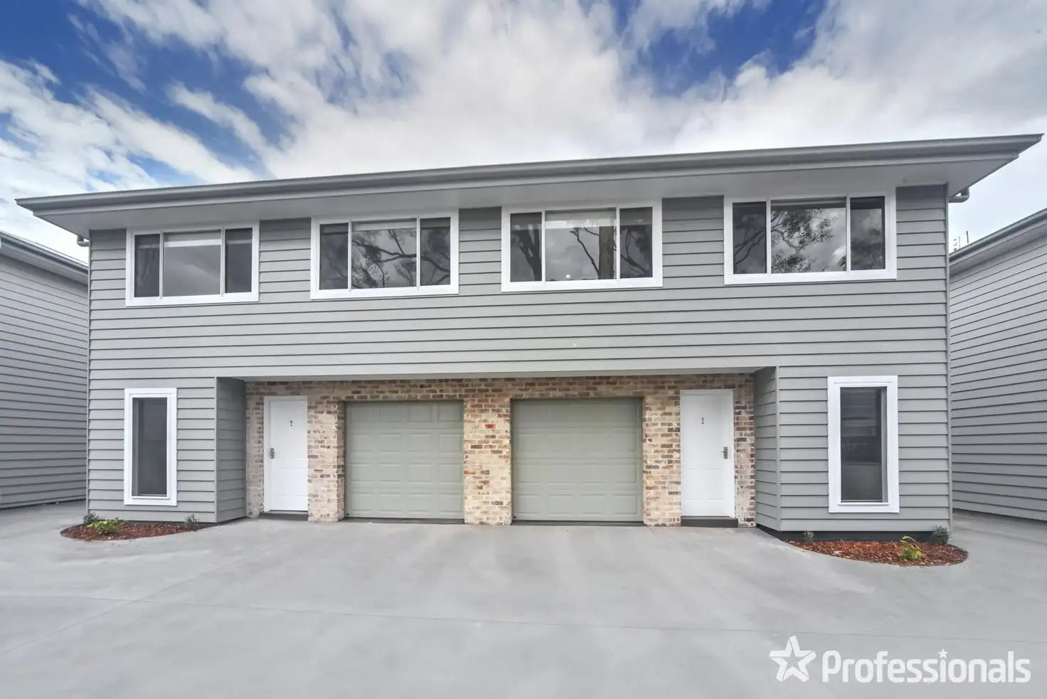 Main view of Homely semi-detached listing, 1/101A Hillcrest Avenue, South Nowra NSW 2541