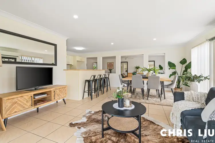 Second view of Homely house listing, 6 Lake Wivenhoe Court, Logan Reserve QLD 4133