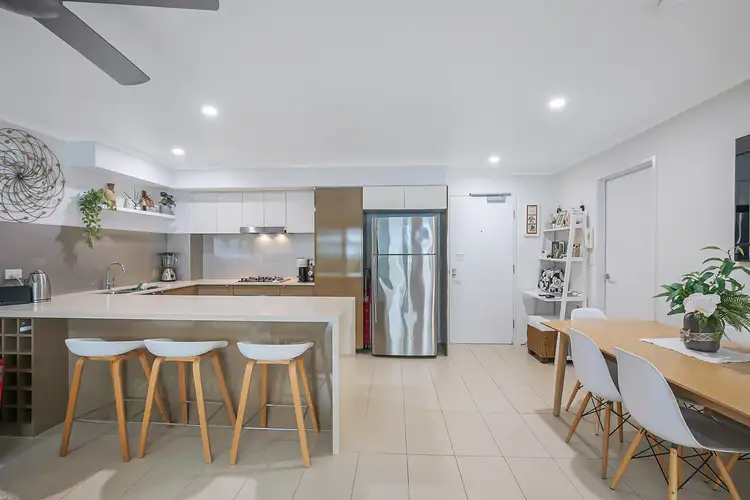 Second view of Homely apartment listing, 1407/67 Linton Street, Kangaroo Point QLD 4169