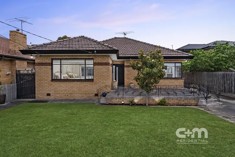 2 Volga Street, Hadfield VIC 3046