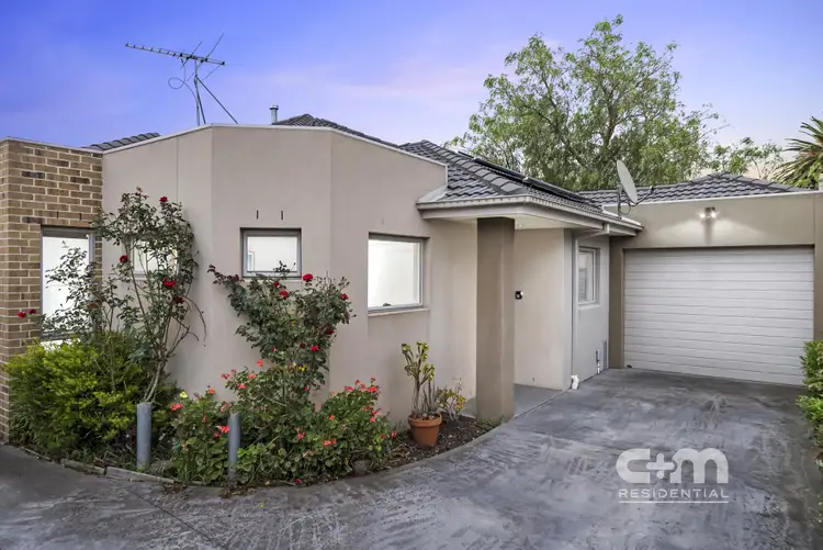 2/3 Churchill Street, Glenroy VIC 3046