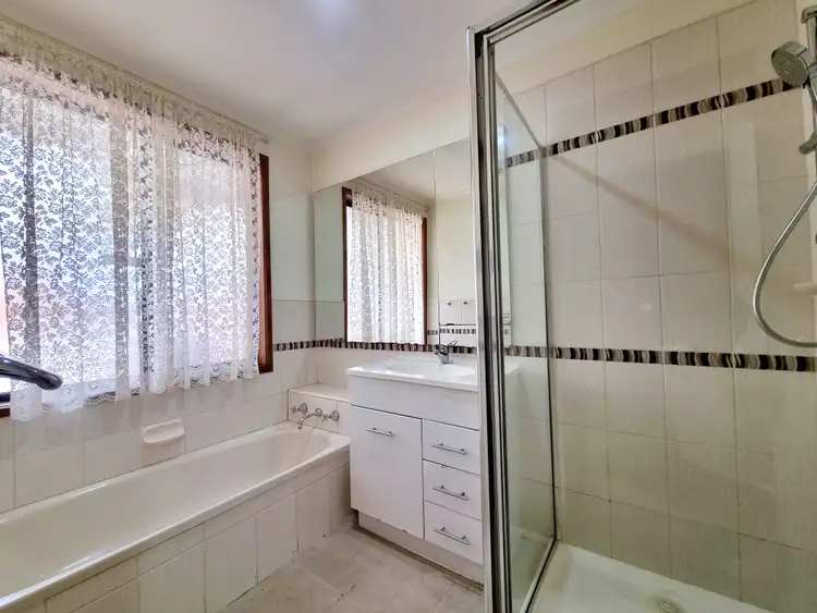 Fifth view of Homely house listing, 18 St Anns Court, Hoppers Crossing VIC 3029