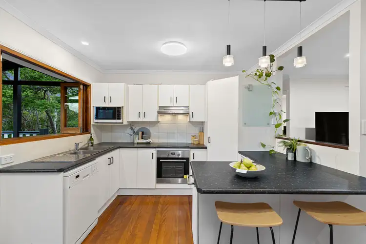 55 Buckland Road, Everton Hills QLD 4053