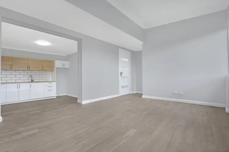 4/142 Lake Avenue, Cringila NSW 2502