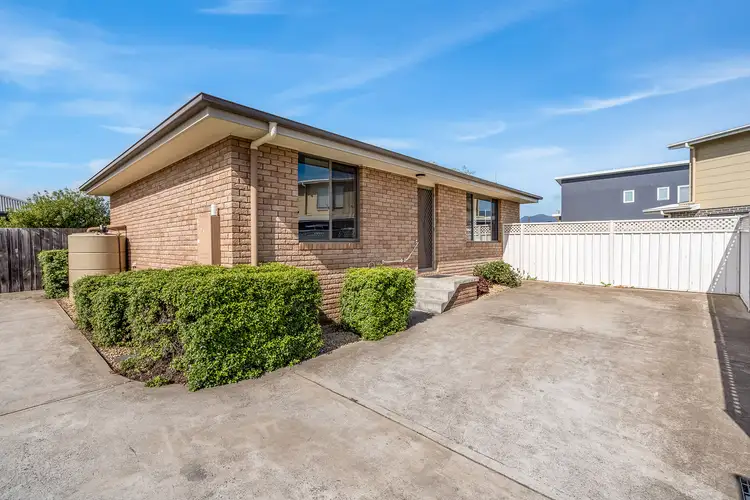 1 & 2/18 Joseph Link, Brighton TAS 7030