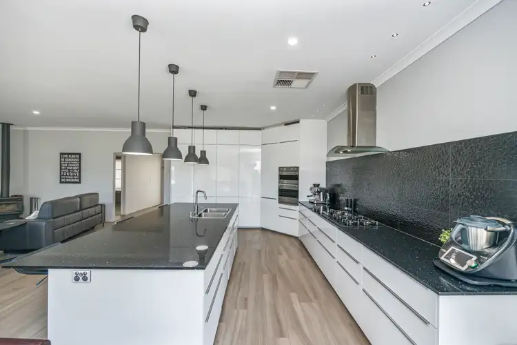 Fourth view of Homely house listing, 33 Linda Grove, Gabbadah WA 6041