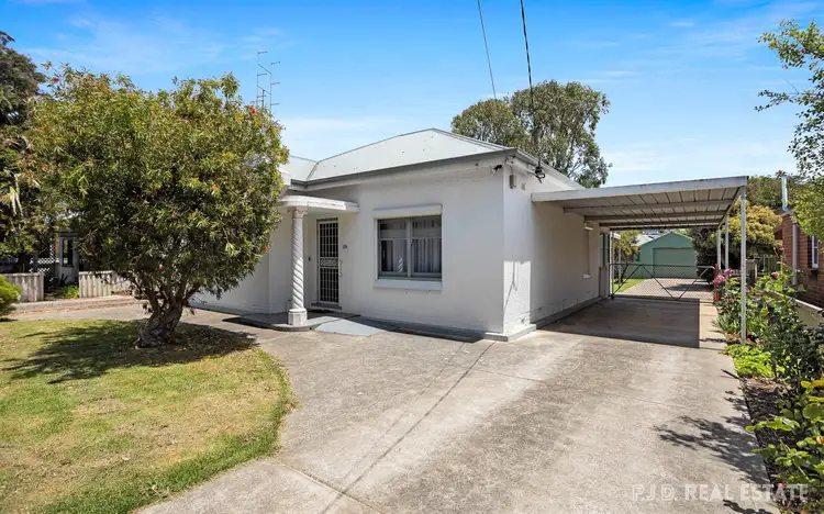 9 Forrest Street, Victor Harbor SA 5211